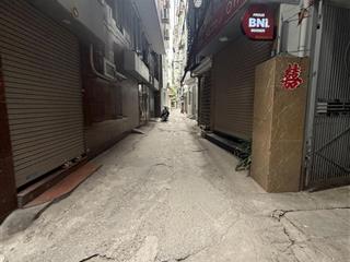 Cần bán gấp nhà thái hà 25m 5 tầng mt 4m ô tô đỗ cửa 50m ra phố cam kết không quy hoạch