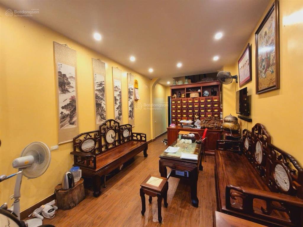 Cần bán gấp nhà phố thái hà 52m 5 tầng 2 thoáng trước sau 50m ra mặt phố quy hoạch ổn định