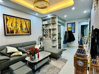 Bán nhà phố hoàng cầu 60m2 5 tầng, nhà 2 mặt ngõ 15m ra ô tô tránh, cam kết không quy hoạch