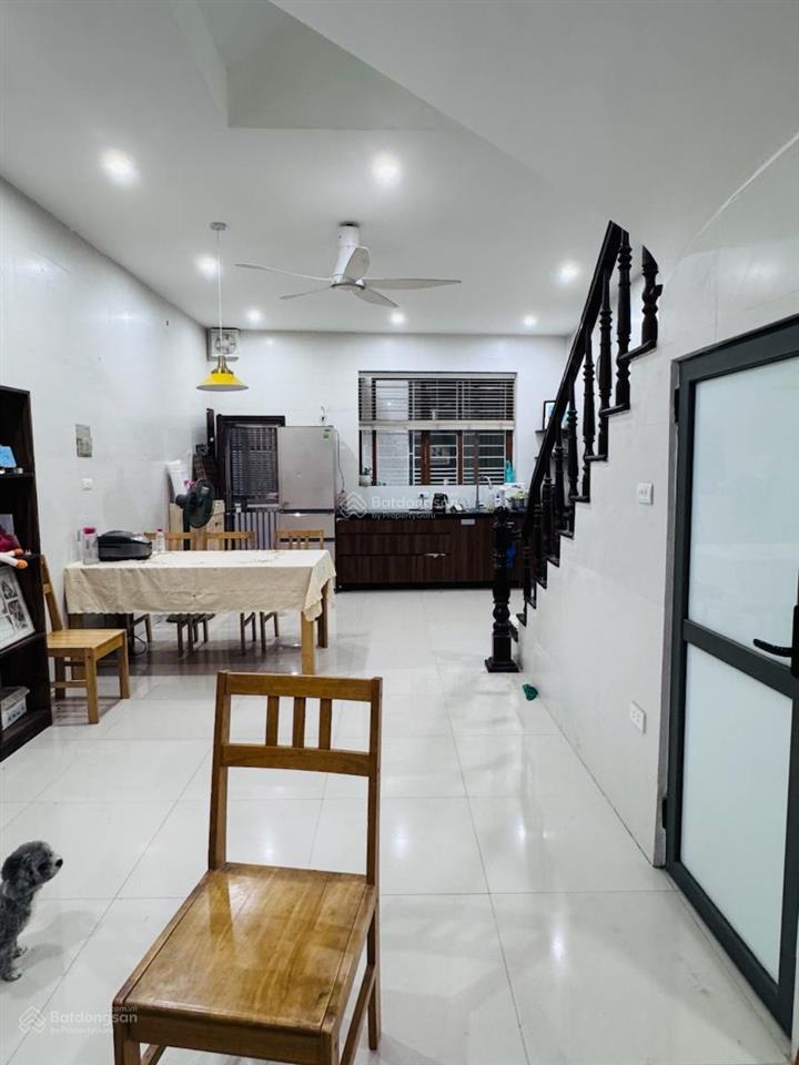 Cần bán gấp nhà phố thái hà 52m2 5 tầng 2 thoáng trước sau 50m ra mặt phố quy hoạch ổn định