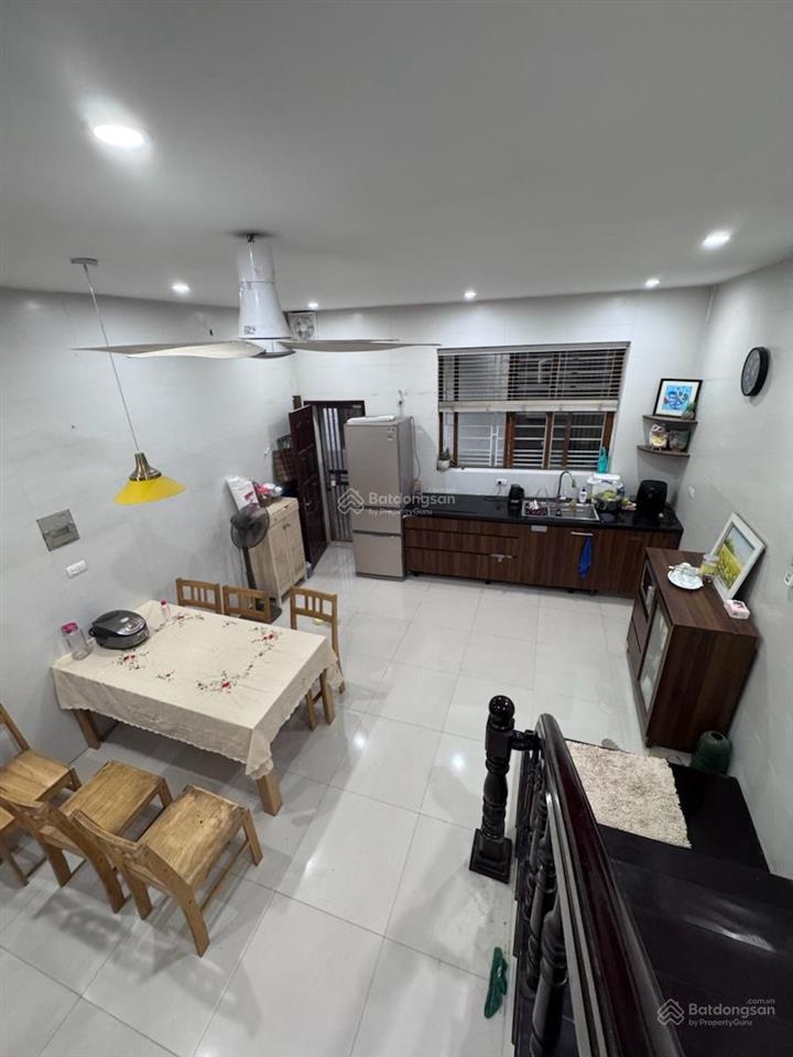 Cần bán gấp nhà phố thái hà 52m2 5 tầng 2 thoáng trước sau 20m ra mặt phố không quy hoạch