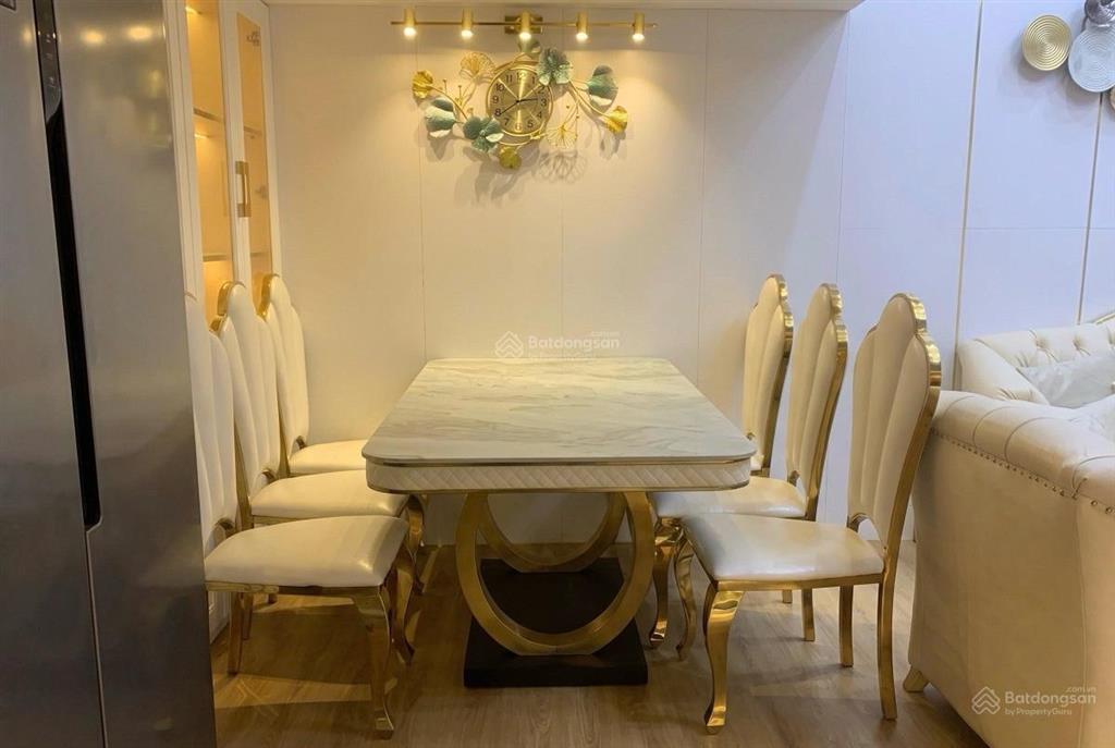 Bán gấp nhà phố thái hà 25m 5 tầng ô tô đỗ cửa ngõ thông không quy hoạch