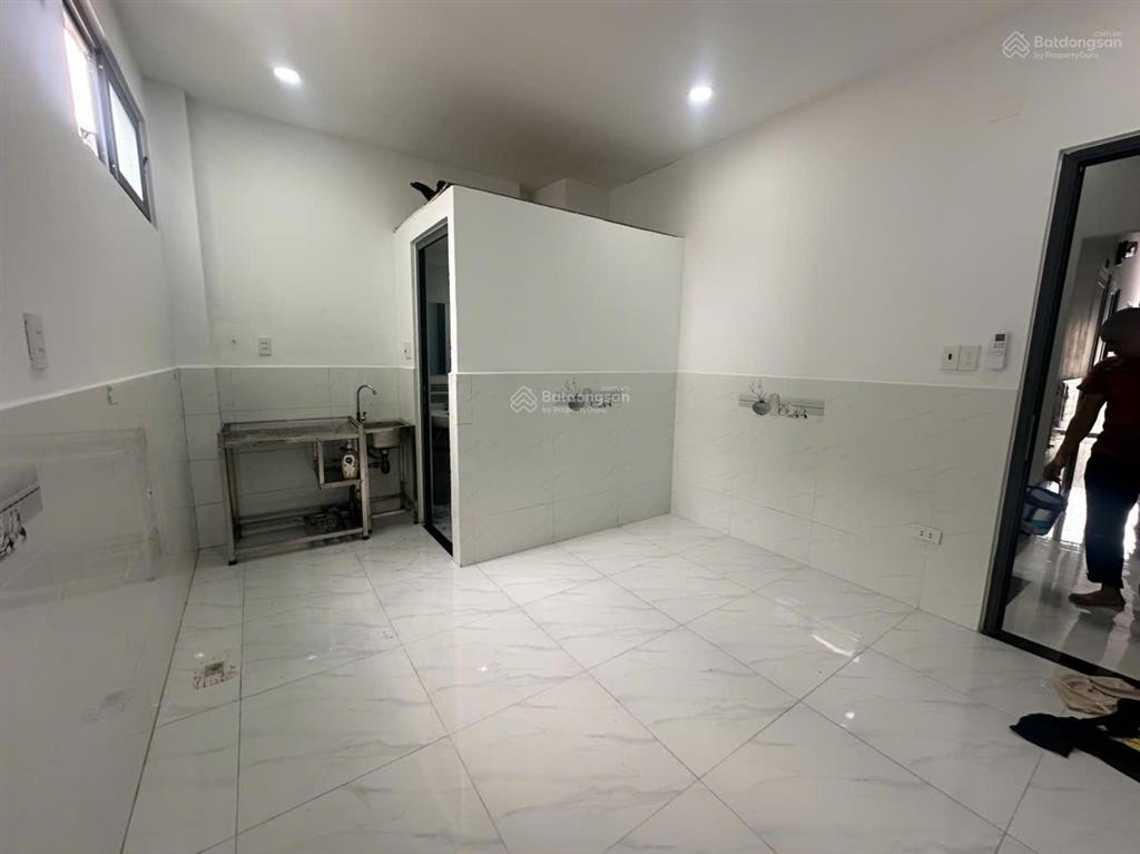 Chdv giá rẻ ngay quận trung tâm  full nội thất mới 100%, pccc, vân tay  chỉ 3,9tr/th  vào ở ngay