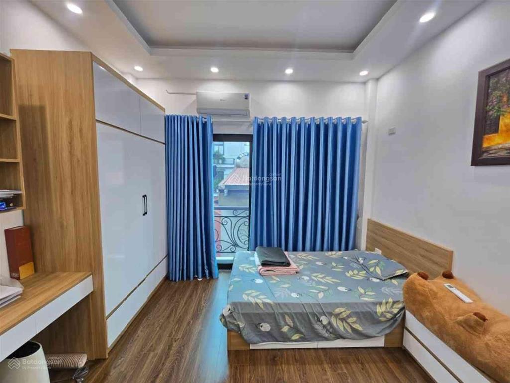 Bán nhà  mỹ đình  55m2  5 tầng  ô tô vào nhà  kinh doanh sầm uất  ngõ thông  nhà đẹp, ở ngay