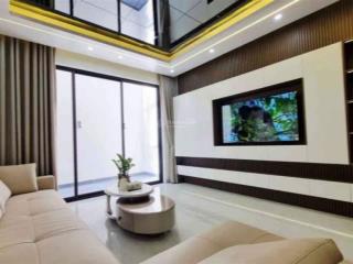Chủ ngộp bank cần bán gấp căn nhà ở mỹ đình, 60m2, thang máy, kinh doanh, ô tô đỗ vào nhà.