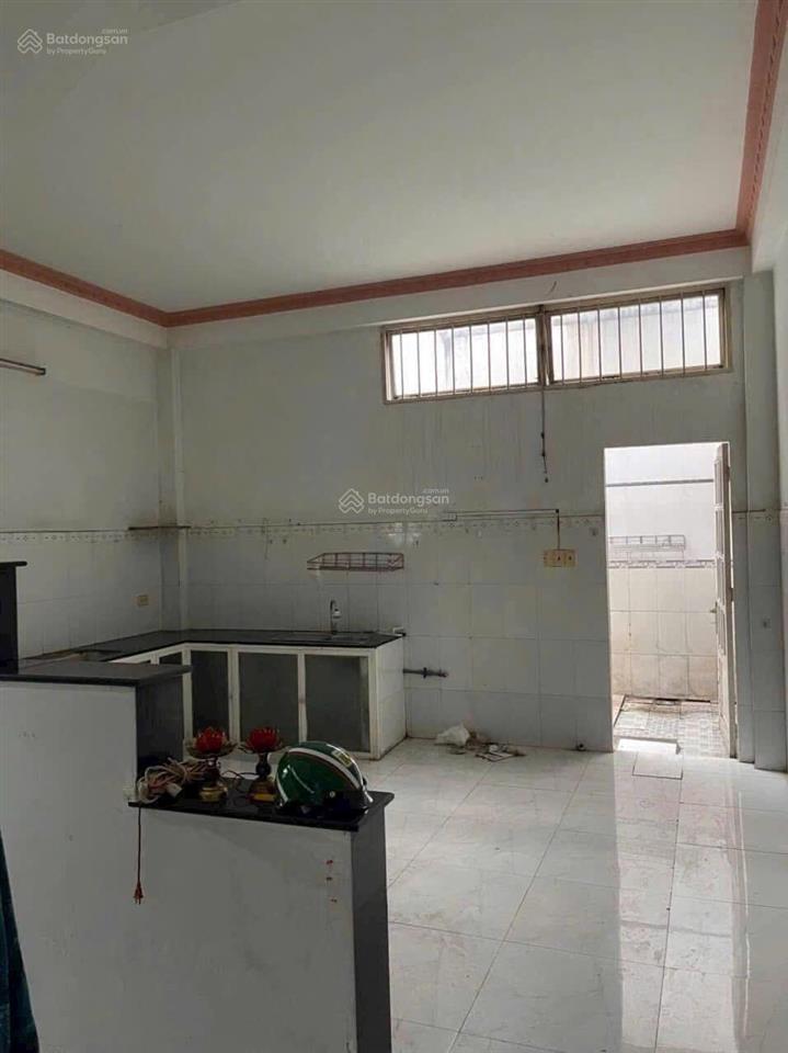 Bán nhà trọ đường số 4, bình tân giáp khu tên lửa, 5x20m, 5,1 tỷ, gần công viên