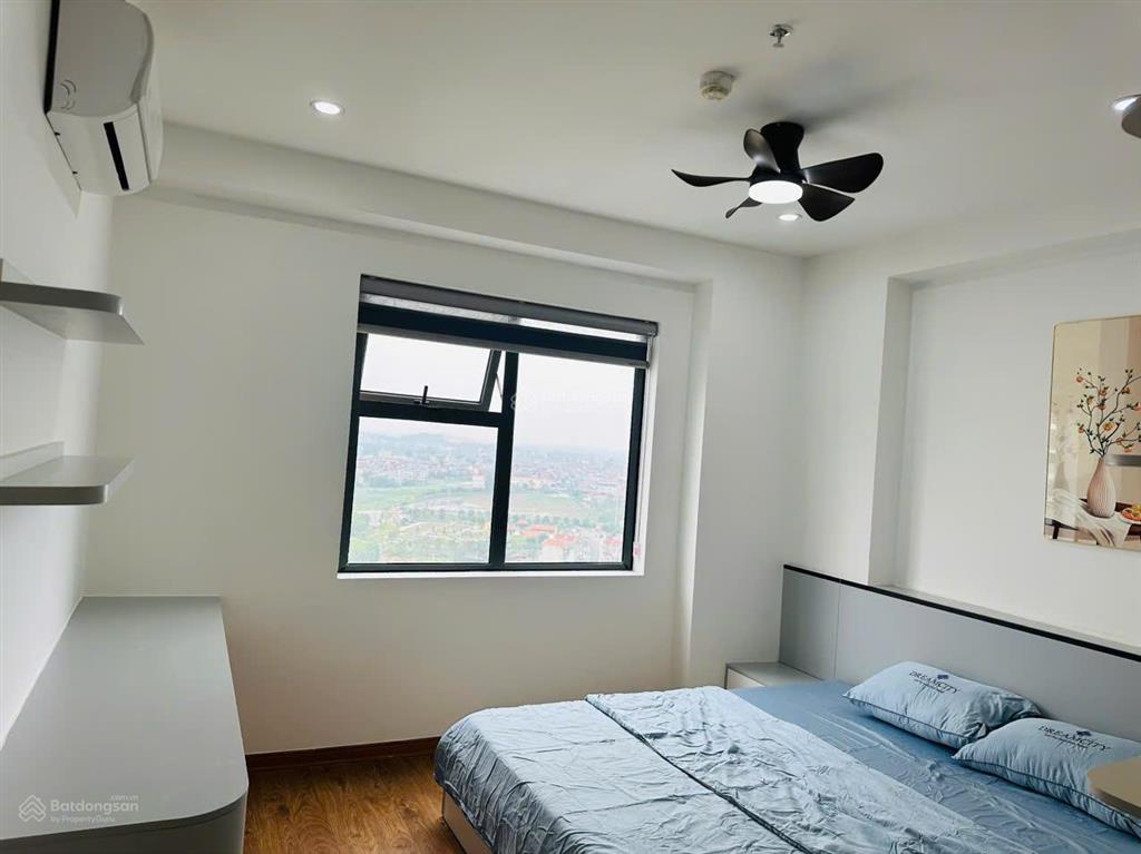 Hot cần bán căn 2 ngủ góc thương mại evergreen bắc giang phường nếnh tỉnh bắc ninh