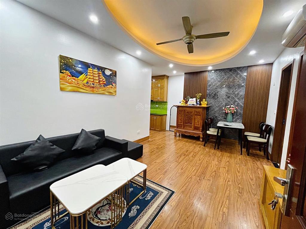 Căn hộ 2 ngủ  2vs ở ngay kđt nam trung yên  nguyễn chánh 65m2  giá chỉ 4.5 tỷ