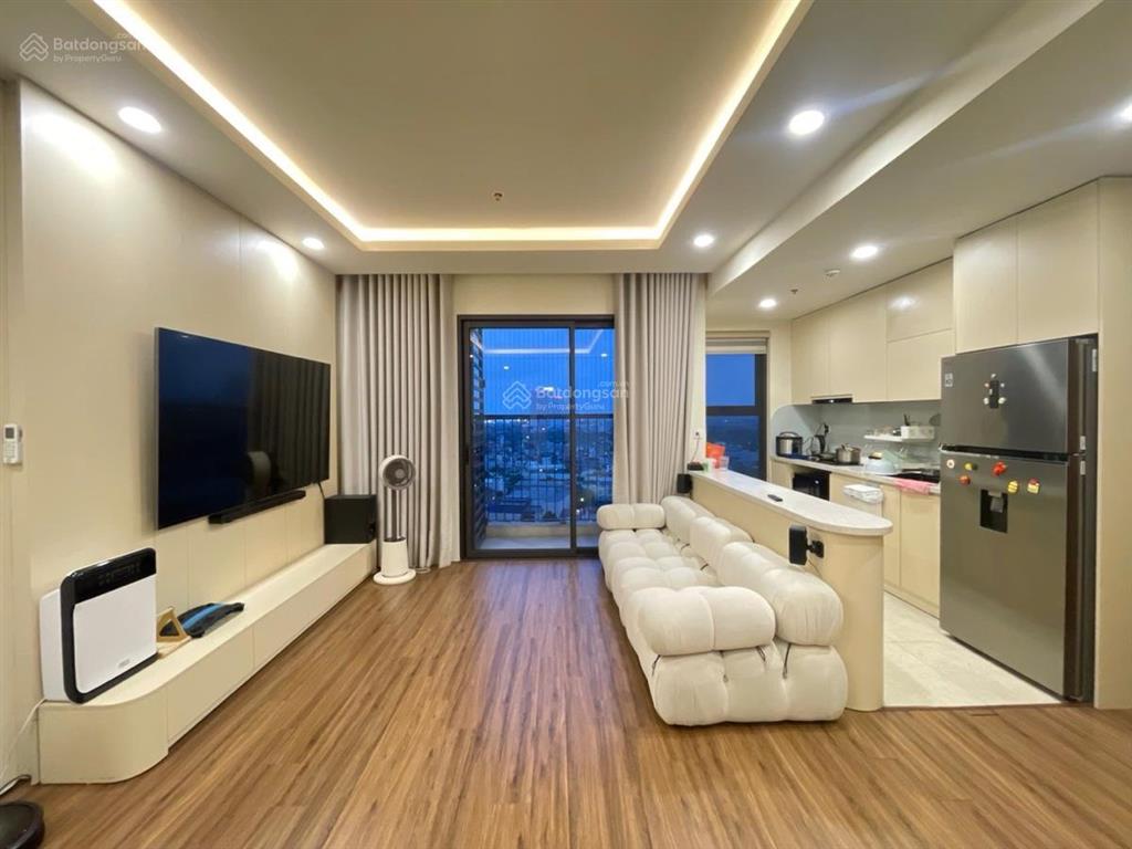 Vip hiếm  bán căn hộ lô góc 121m2  3 ngủ + 2vs  ở ngay hoàng đạo thuý  giá chỉ 8 tỷ