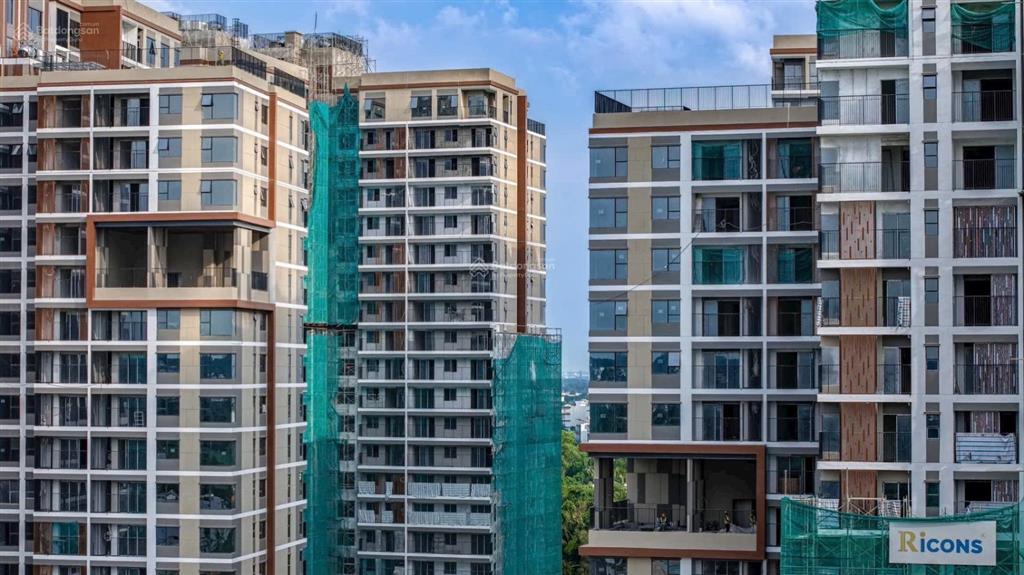 Chính chủ bán căn 3pn elysian lò lu diện tích 100,28m2 giá 6 tỷ 750. tt 50% nhận nhà quý 1/2027
