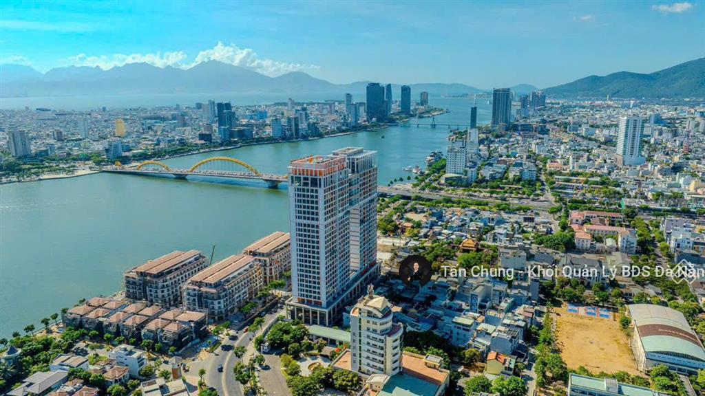 Căn 2pn ponte tầng cao view cầu pháo hoa, cầu trần thị lý  diện tích 70,1m2  giá 7,3 tỷ