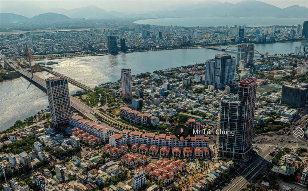 Căn 3pn tầng trung view thành phố, biển  diện tích 99,1m2  giá 8,1 tỷ (bao thuế phí)