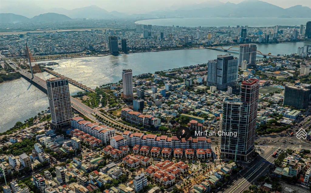 Căn 3pn tầng trung view thành phố, biển  diện tích 99,1m2  giá 8,1 tỷ (bao thuế phí)
