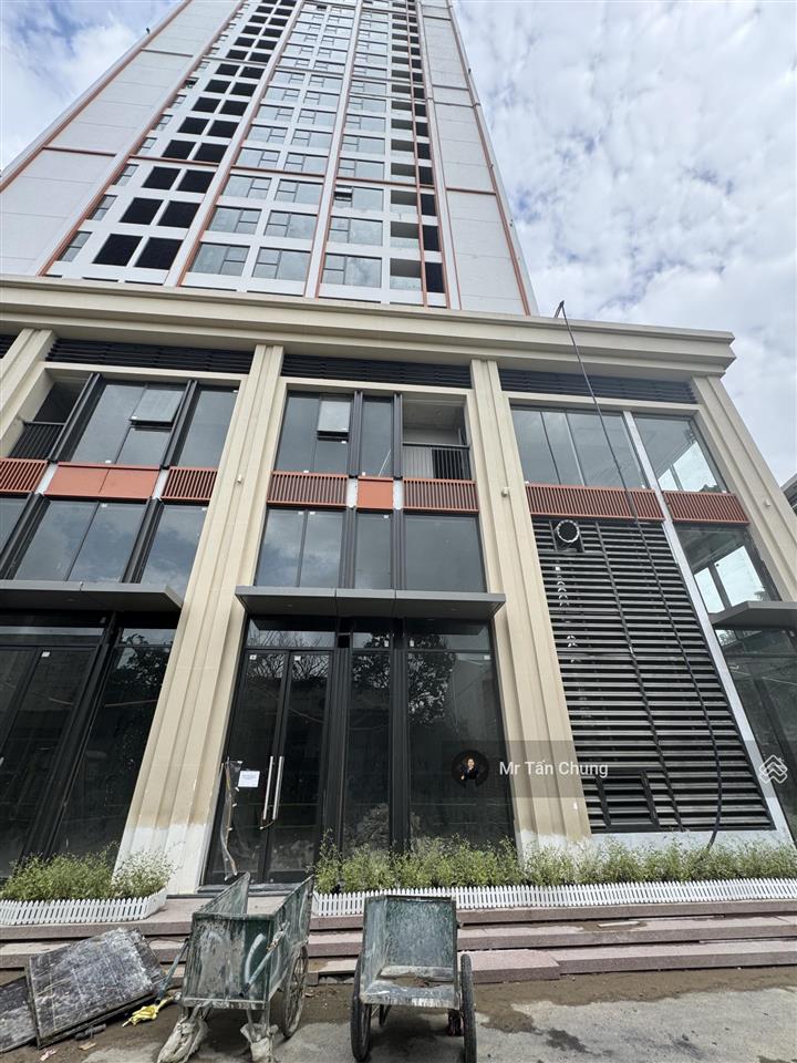 Shophouse khối đế ponte mặt tiền 6,6m  dt 140m2  đường 7m bên đường trần hưng đạo  giá 11,9 tỷ