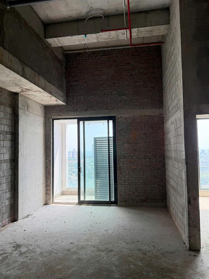 Căn hộ đặc biệt chiều cao trần 5m view biển, thành phố  diện tích 49m2  giá 5,5 tỷ