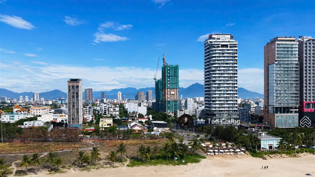 Căn 1pn+ tầng trung view biển, sơn trà  diện tích 46,7m2  giá 3,52 tỷ