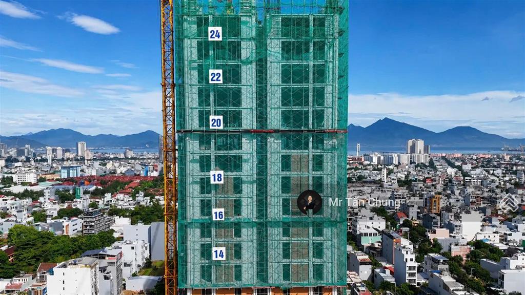 Căn 1pn+ tầng trung view biển, sơn trà  diện tích 46,7m2  giá 3,52 tỷ