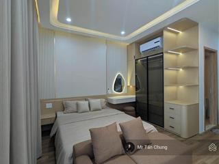 Sẵn thuê căn studio tầng cao view sông full nội thất  diện tích 30m2  giá 16triệu/tháng
