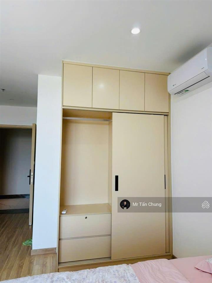 Sẵn cho thuê căn studio full nội thất view biển ponte tầng trung  diện tích 29m2  giá 15tr/tháng