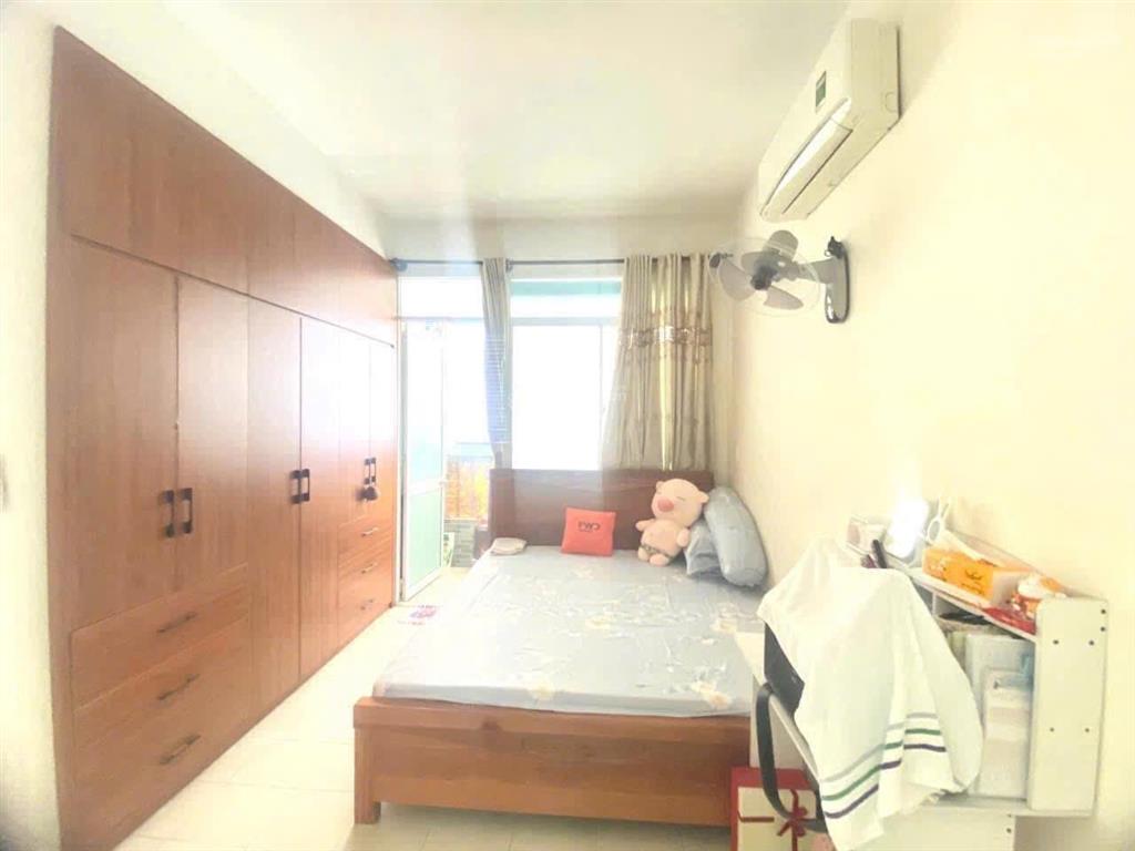 Bán căn hộ hà đô z751 siêu rộng 93m2 2pn sổ hồng giá chỉ 5 tỷ 150 thôi ạ!