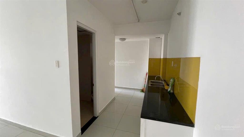 Bán 8x plus 2pn 2wc sổ hồng chỉ 2950 thôi ạ!