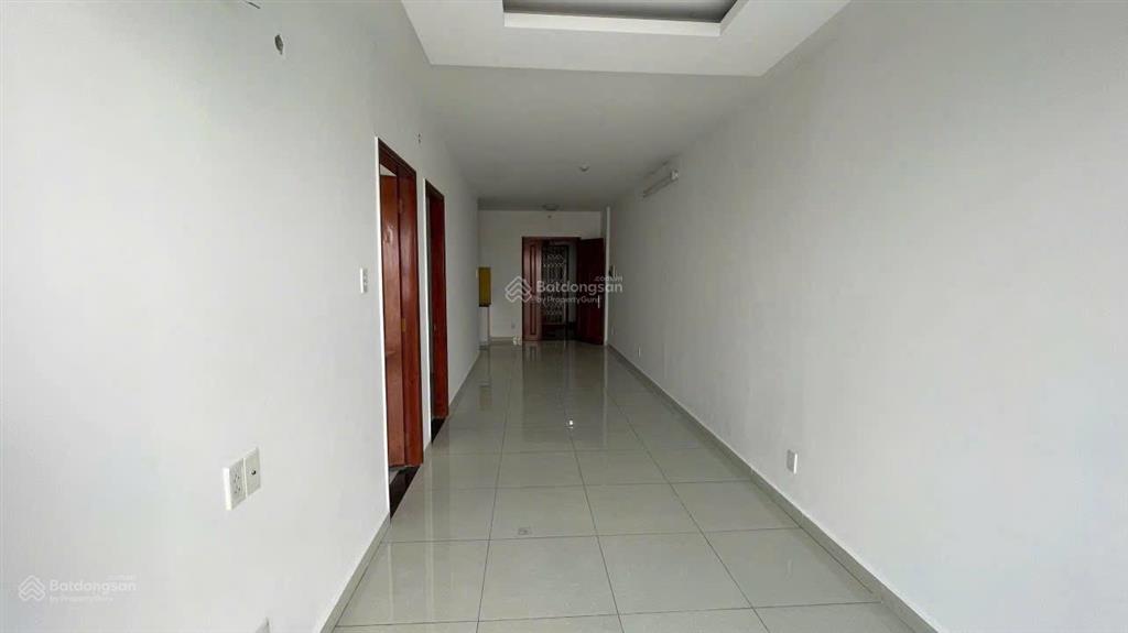 Bán 8x plus 2pn 2wc sổ hồng chỉ 2950 thôi ạ!