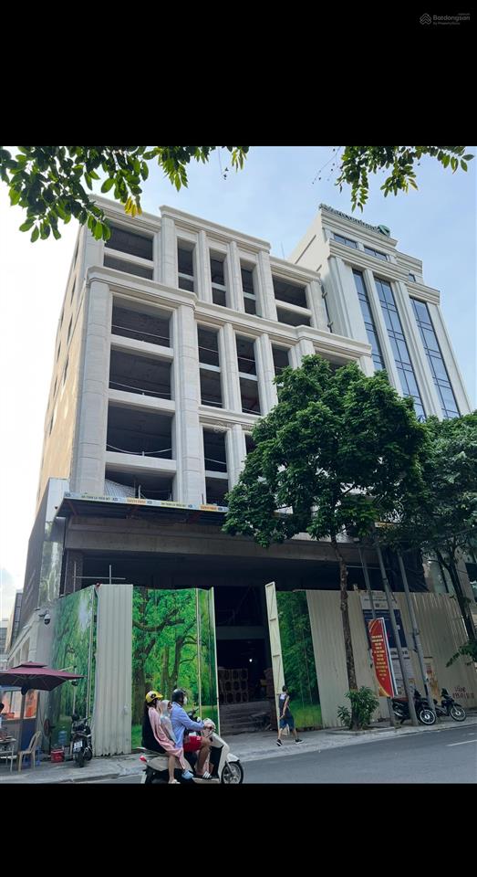 Bán toà nhà văn phòng diện tích 605m2. xây dựng 9 tầng. mặt tiền 21m. giá 350 tỷ. trần thái tông