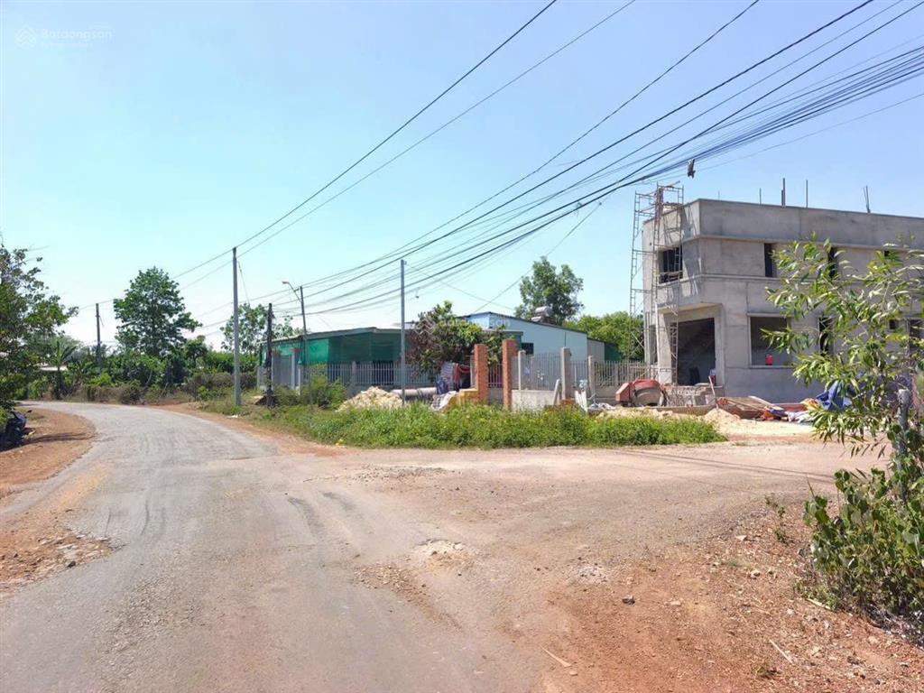 Ngang 72m góc 2mt trục liên huyện 19m. cách đường đồng phú bình dương chỉ 600m bay nhanh 485 tr tl
