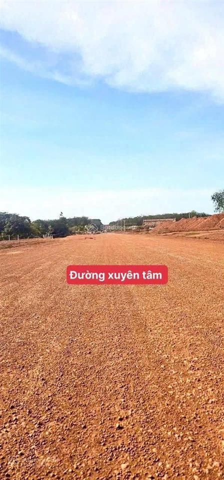 Ngay kcn nam đồng phú, mặt tiền đường 32m giá chỉ 445 triệu