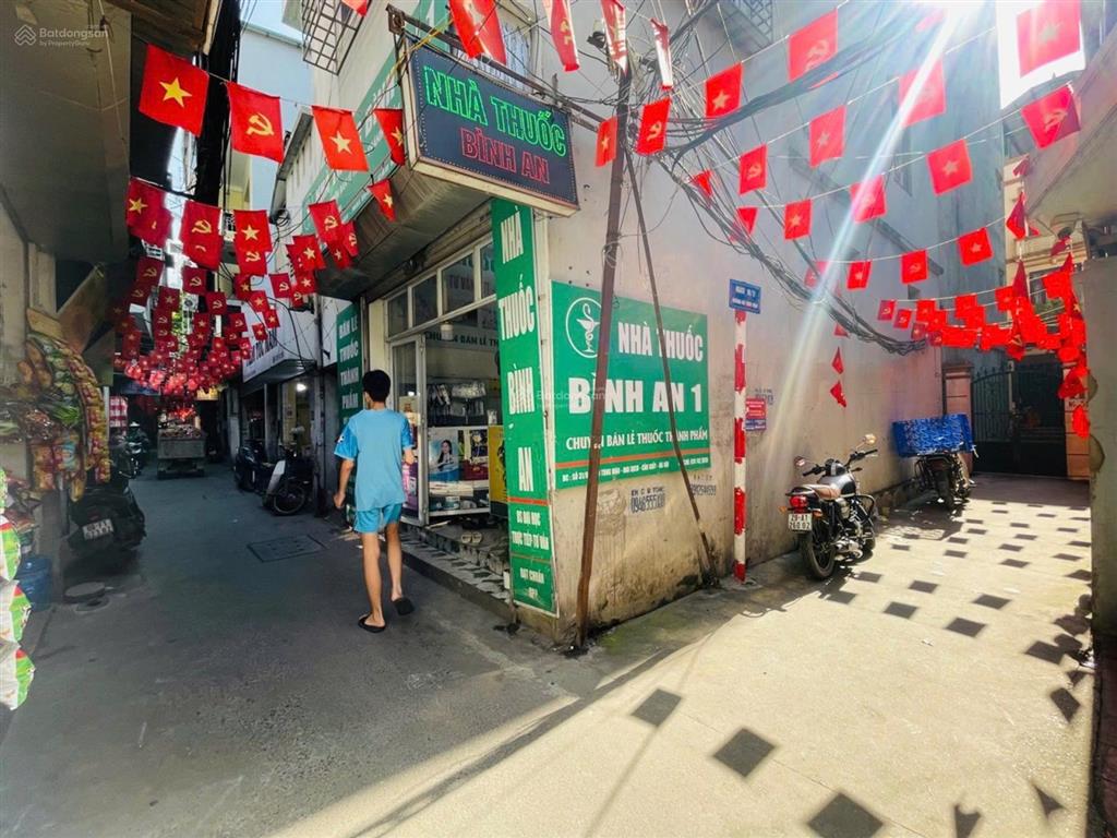Nhà đẹp hồ tùng mậu gần ngay các trường đại học, giá chỉ 5,5 tỷ có thương lượng