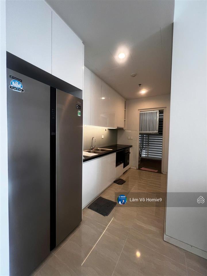 Bán gấp trong tuần giá tốt căn hộ 2pn,82,3m2,view hồ bơi,nội khu tầng cao tại sadora,full nội thất