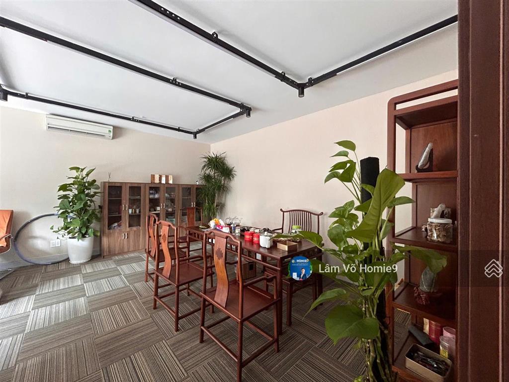 Giá cho thuê tốt nhất shophouse sarina sala đường b2, diện tích sàn 232m2, kết cấu 3 tầng, ngang 8m