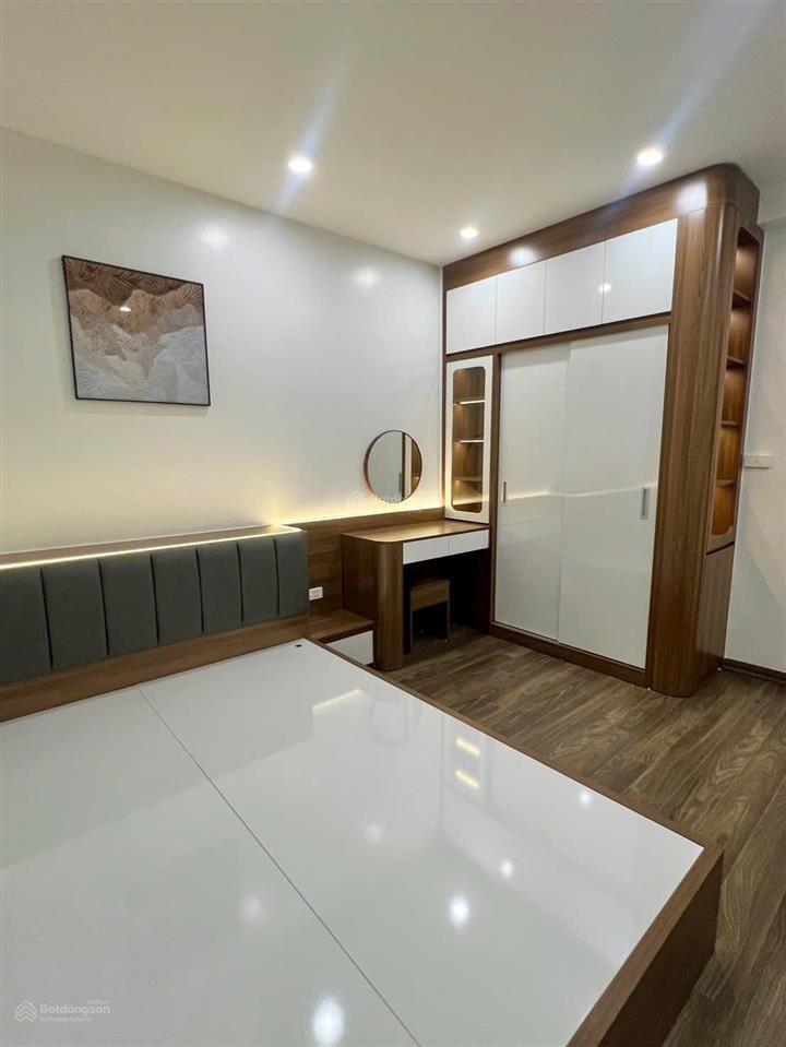 Căn hộ view hồ tầng trung vp3 bán đảo linh đàmhn zá tốt diện tích 70m thiết kế 2 phòng ngủ