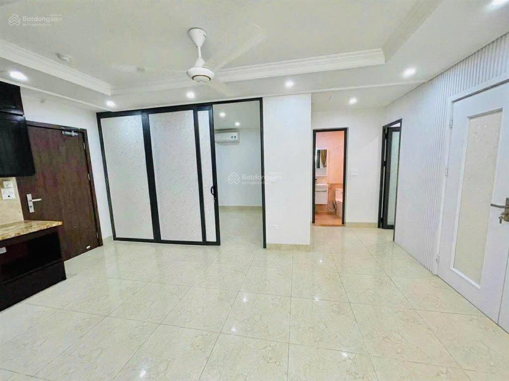 Chỉ 1.995 tỷ có thượng lượng thêm cho căn góc 76m2 chia 3pn  2vs tại hh linh đàm  hn