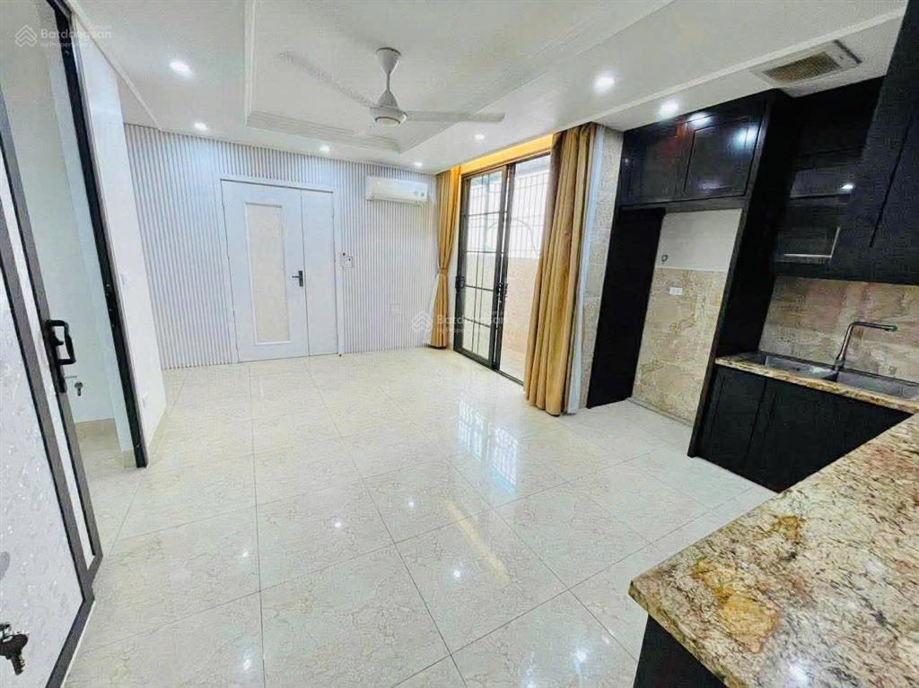 Chỉ 1.995 tỷ có thượng lượng thêm cho căn góc 76m2 chia 3pn  2vs tại hh linh đàm  hn