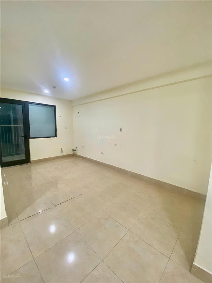 Bán nhanh căn sổ đỏ giá nhỉnh 3 tỷ rộng 68m2 tại kđt bắc linh đàm