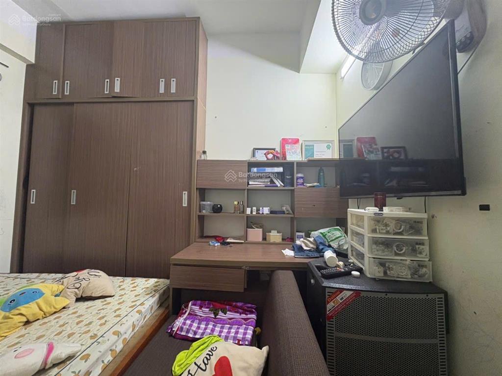 Nhỉnh 2.4 tỷ căn 67m2 tầng trung, view thoáng tại hh2 linh đàm