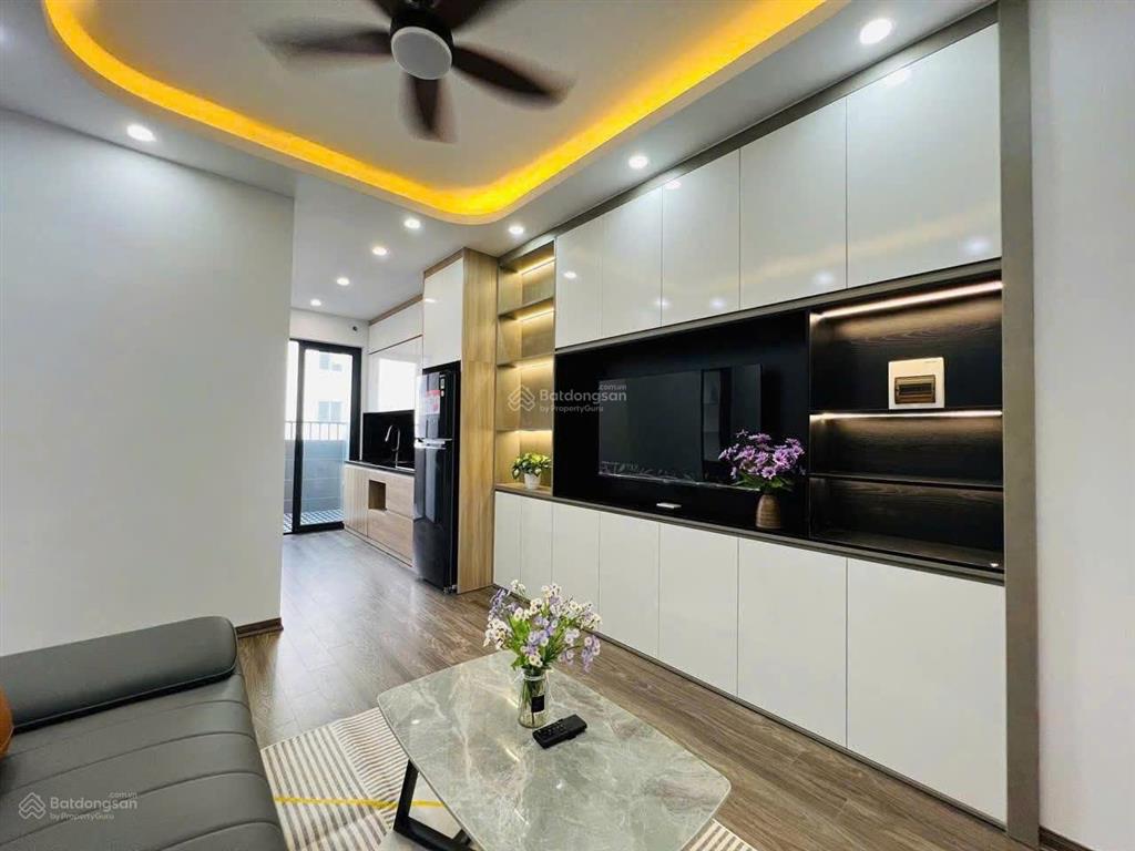 Hơn 3 tỷ căn sổ đỏ căn góc 2 ngủ 2 vệ sinh bắc linh đàm