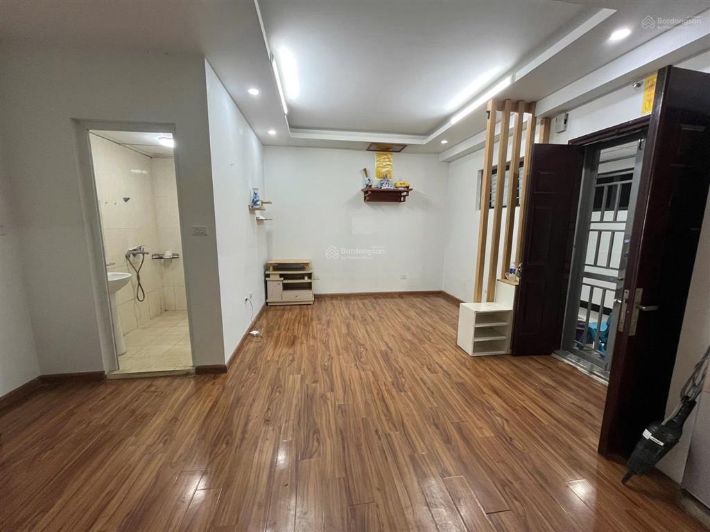 Vp3 linh đàm 50m hướng đông nam giá chỉ 3,490 tỷ hướng đông nam đón gió mát, căn hộ