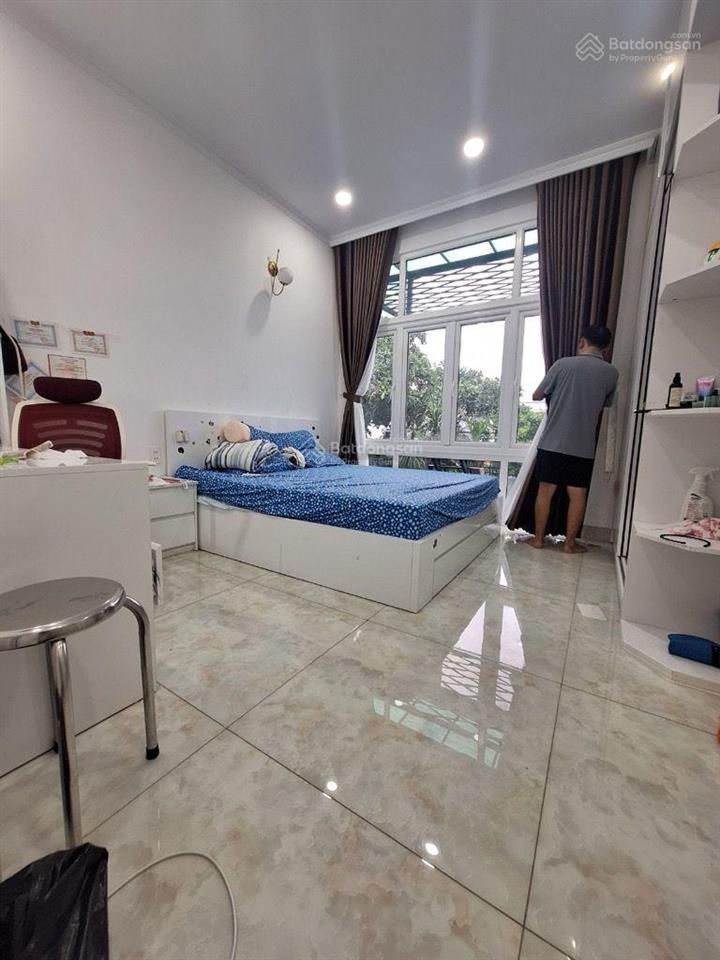 3 tầng 90m2(5x18) đường ôtô 6m ngay kiến thiết  tự do, hiệp phú quận 9 thủ đức, 4pn, 9,2 tỷ