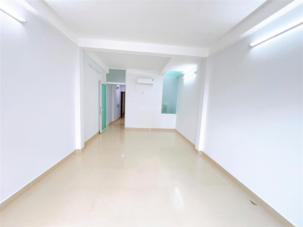 Bán nhà mặt tiền đường lê sao khu bàn cờ họ lê (4m x 17m ) nhà 1 trệt 2 lầu sát bên văn cao