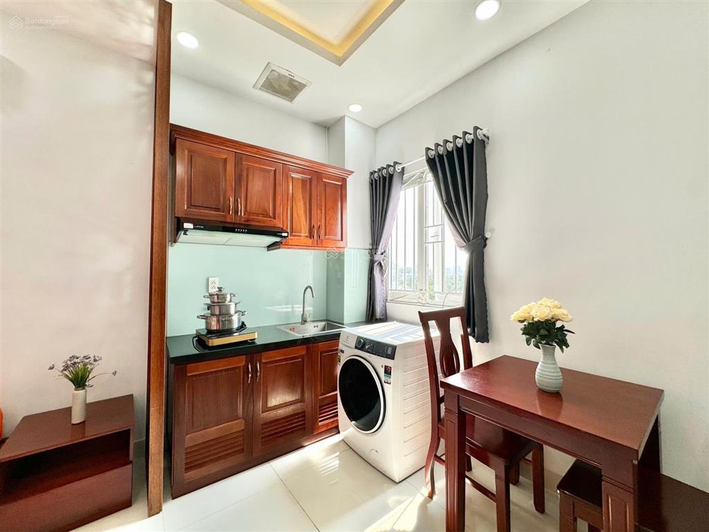 Căn hộ an ninh, thoáng sáng ngay ngã 4 trần quang diệu