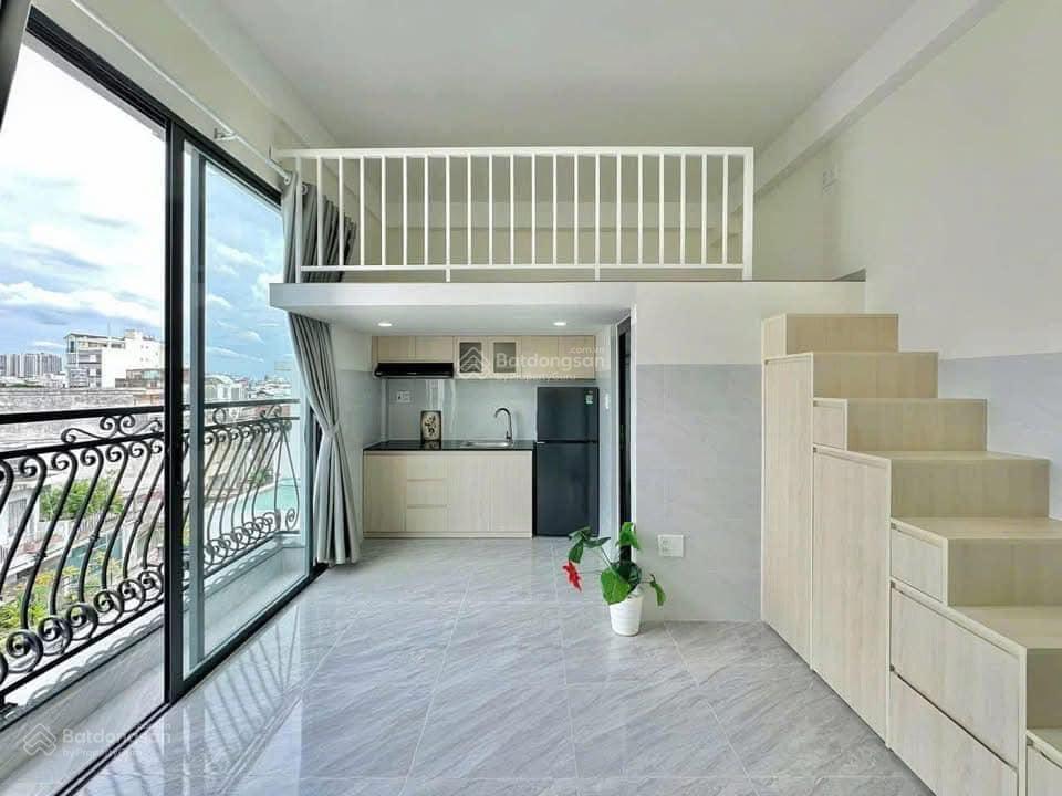 Gác lửng 40m2 full tiện nghi ngay hàng xanh, nguyễn gia trí
