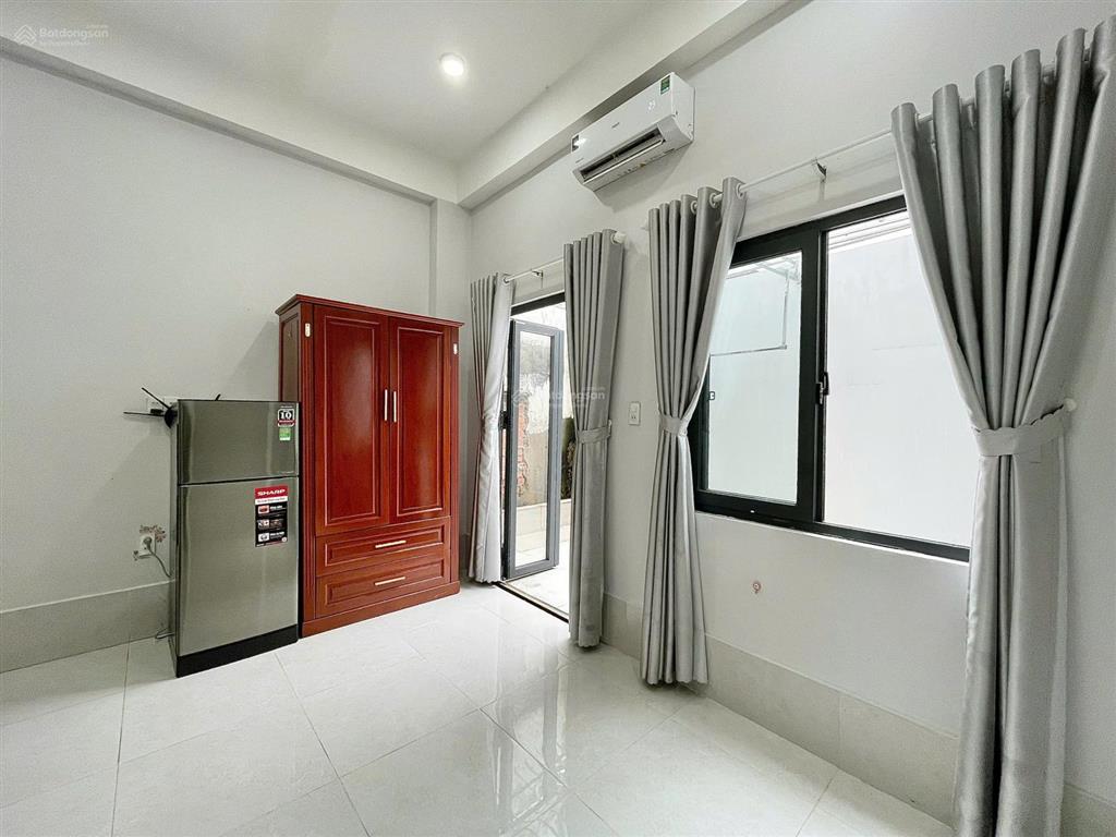 Ngay đh văn lang  phòng an ninh, tiện nghi, ô tô tận nhà