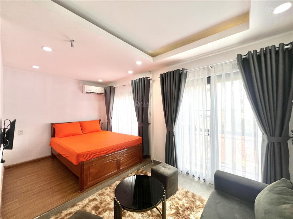 Căn hộ ban công + máy giặt riêng ngay chợ an đông, ngã 6 cộng hòa