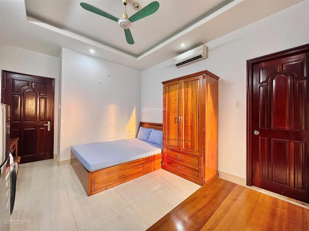 Studio ban công full nội thất  an ninh ngay cầu lê văn sỹ