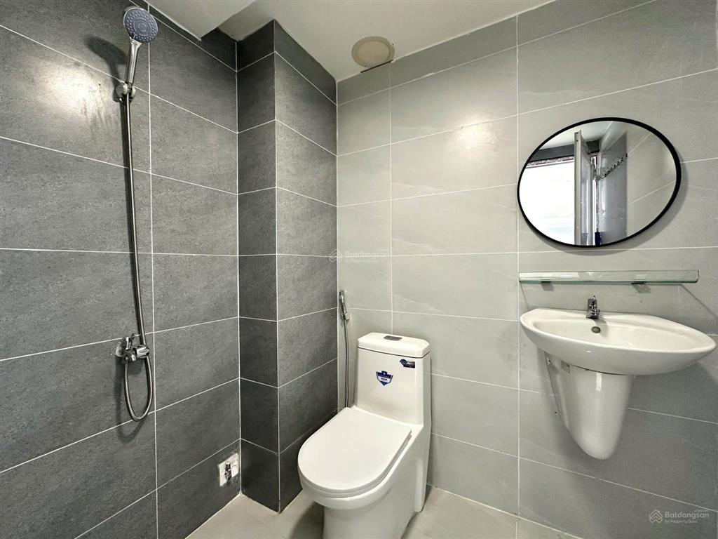 Studio 30m2 full nội thất mới xây gần bx quận 8, ueh cs n