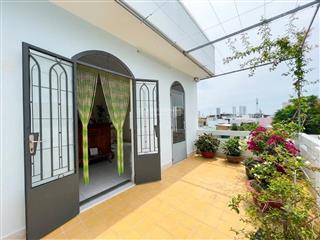 Bán nhà hẻm ô tô đường đồng nai, p. phước hải, nha trang, 9 tỷ, 90,22m2, sân đậu ô tô, giá cực chất