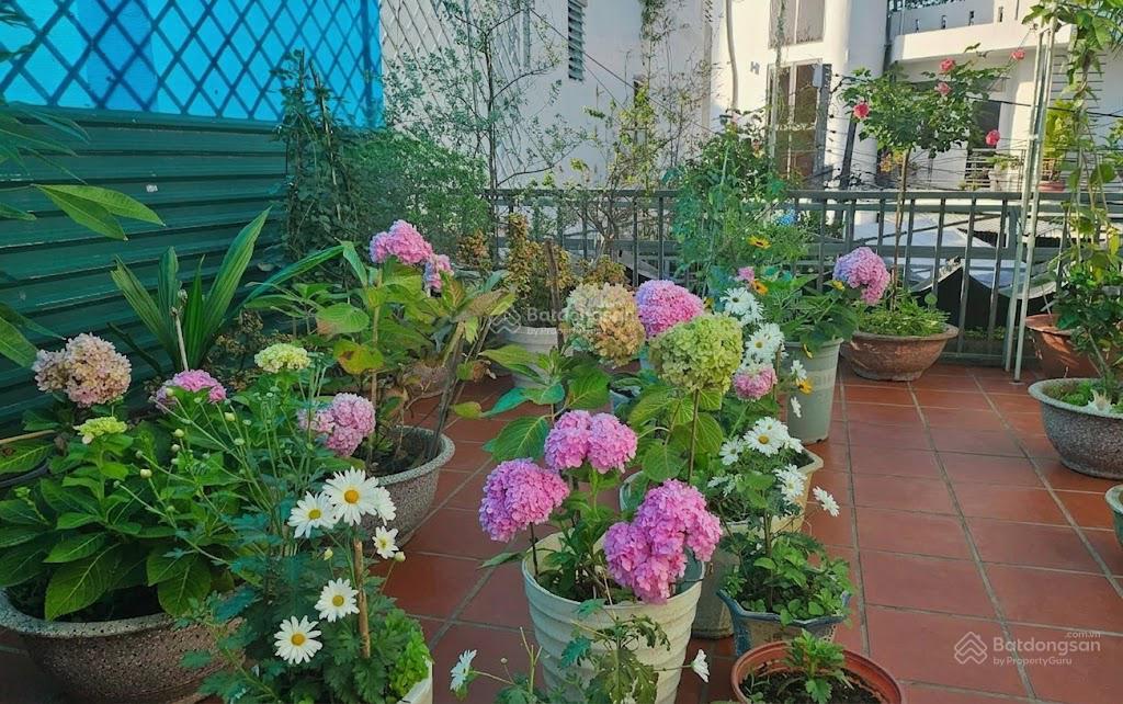 Bán nhà 3 tầng hẻm ô tô đường đồng nai, p. phước hải, nha trang, 9 tỷ, sân đậu ô tô, 8 phút ra biển