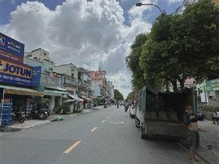 Mặt tiền kd 4.5x20m 3 tầng ngay q6. chỉ 9 tỷ hơn